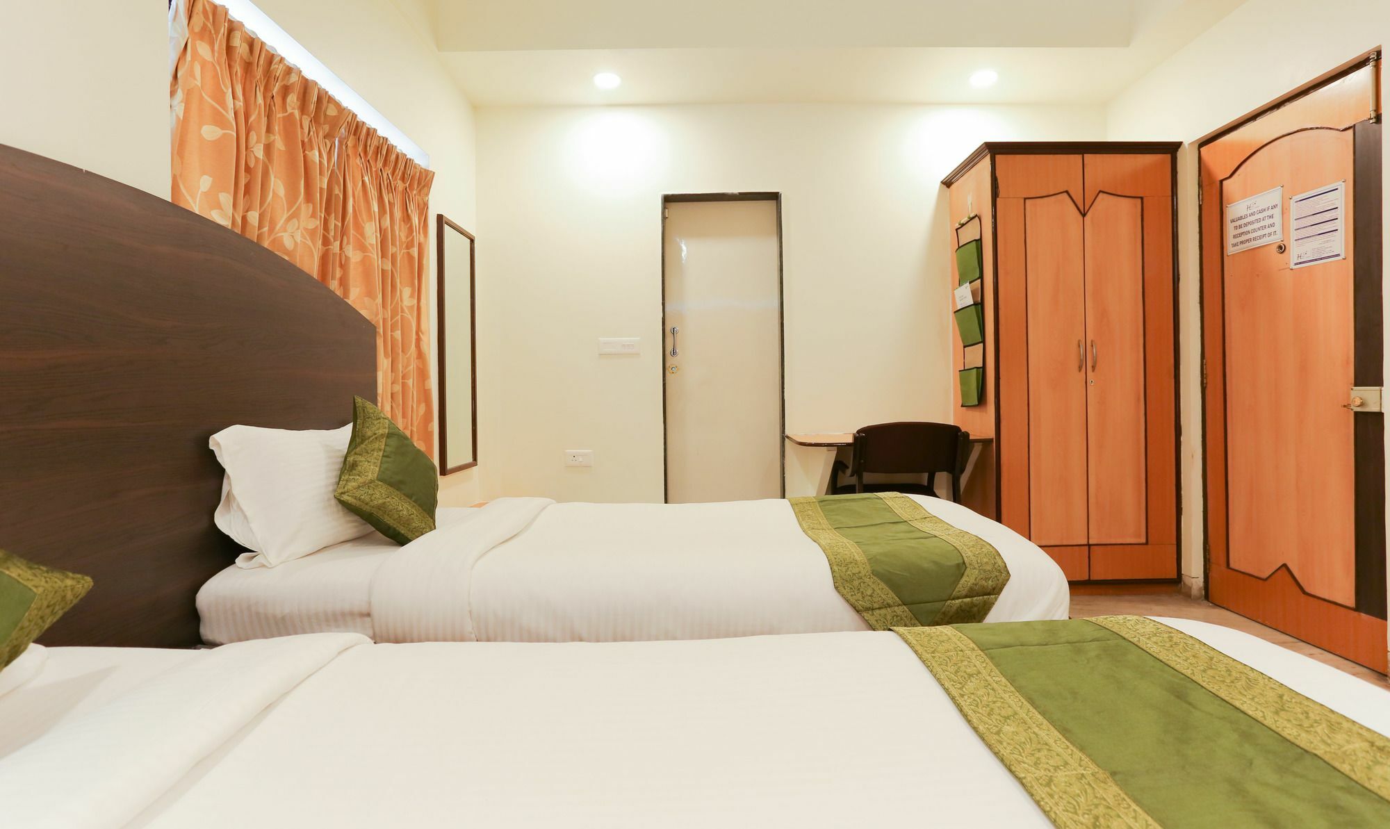 Itsy Hotels Hill View Ex Pune Exterior foto
